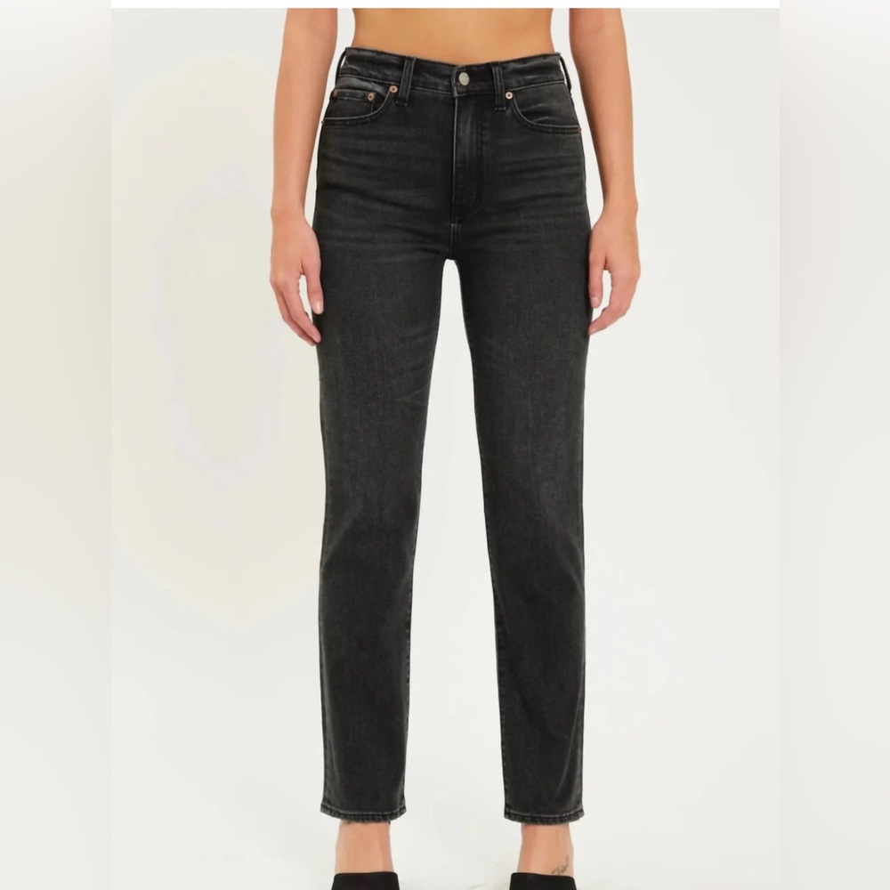 High Rise Straight Leg Jeans